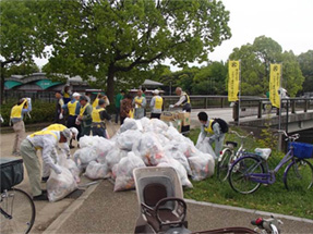 平成29年5月3日 市民フェステバル・ボランティア清掃を実施しました。