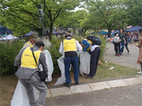 市民フェスティバル・ボランティア清掃を実施しました。